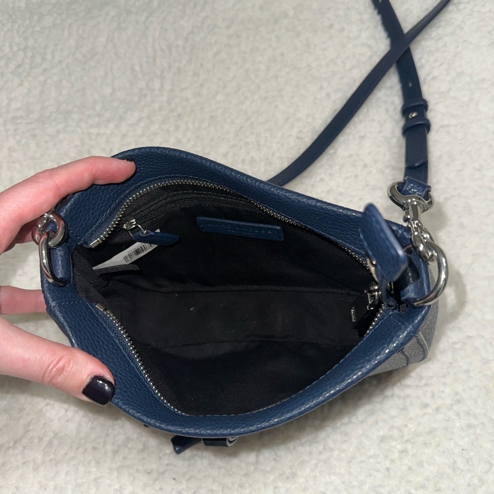 Marc Jacobs Navy Blue Pebbled Leather Crossbody with Tassel Trim - Picture 6 of 9